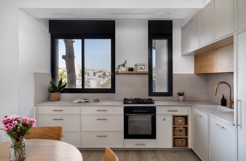 כיור וברזים עתיקים
